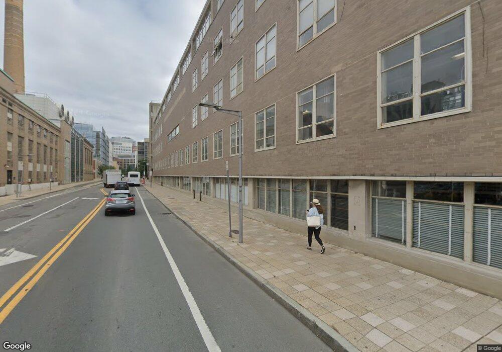 127 Massachusetts Ave unit 2, Cambridge, MA 02139 - photo 1