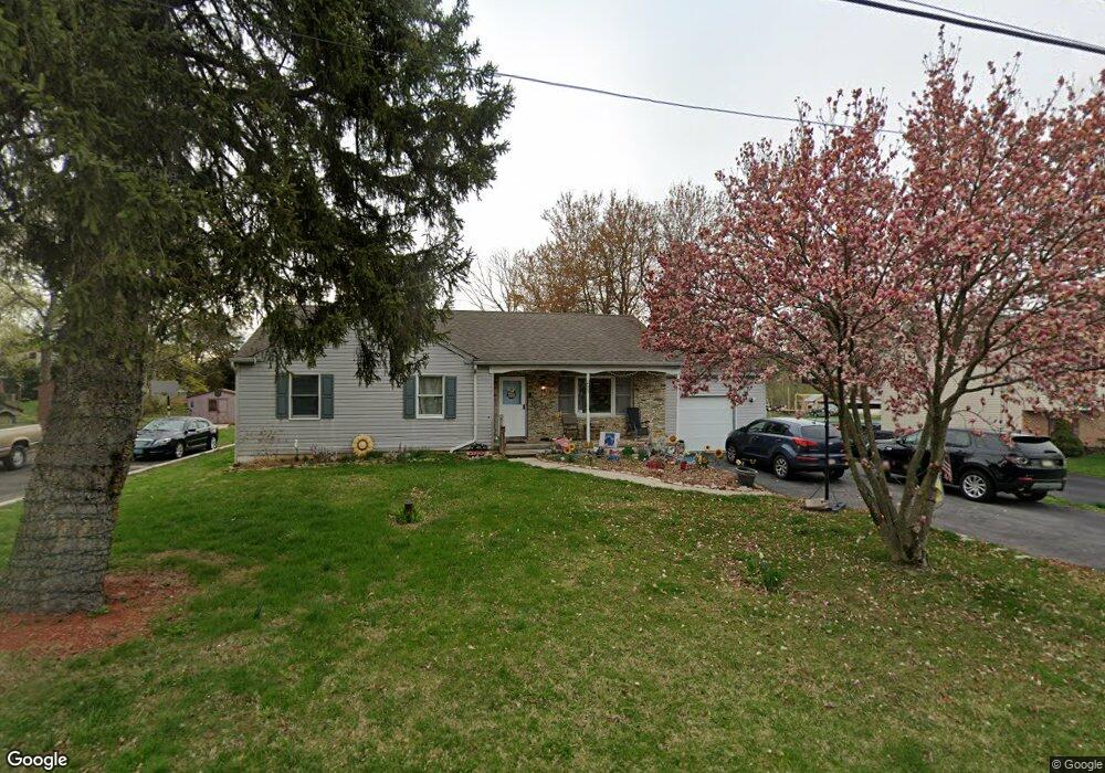 903 Neversink St, Reading, PA 19606 - photo 1
