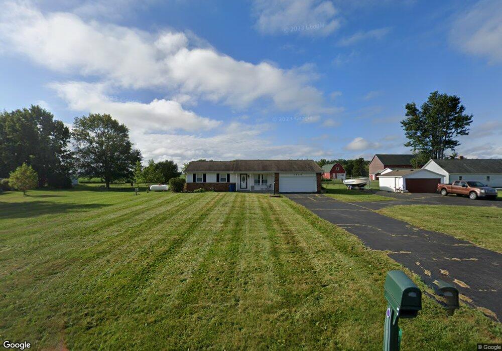 1124 E Yoder Rd, Fort Wayne, IN 46819 - photo 1