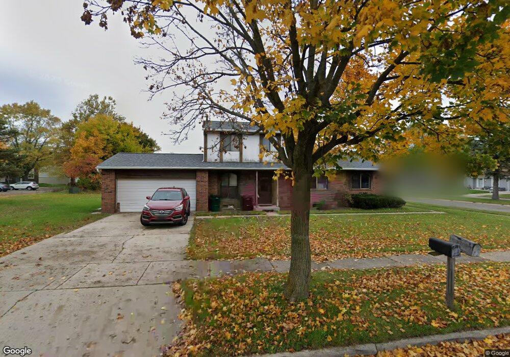 4400 Chadburne Dr, Lansing, MI 48911 - photo 1