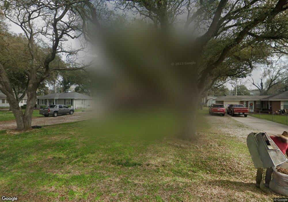 407 Roxanne St, Tomball, TX 77375 - photo 1