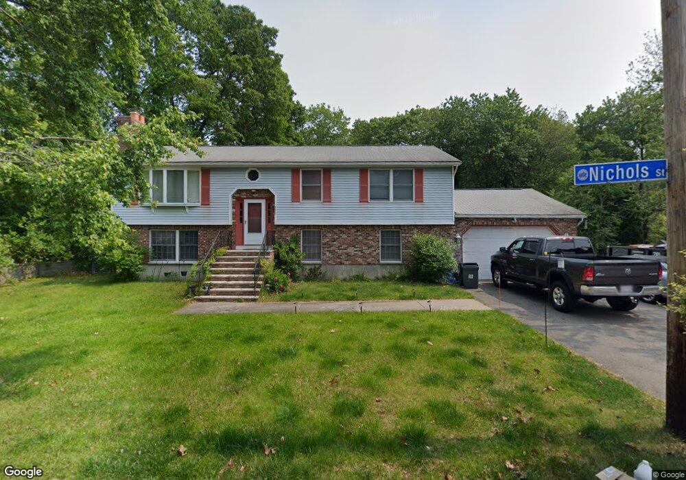 32 Nichols St, Swampscott, MA 01907 - photo 1