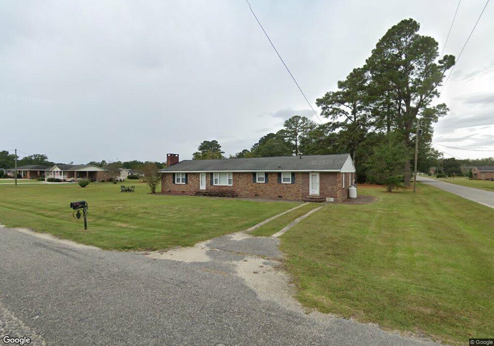 902 S Farr Ave, Andrews, SC 29510 - photo 1