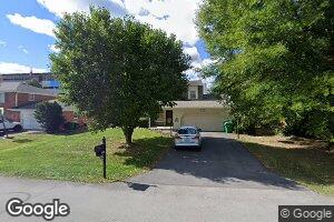 1908 Warrington Way, Louisville, KY 40222