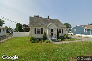 110 Bracken St, Cranston, RI 02920