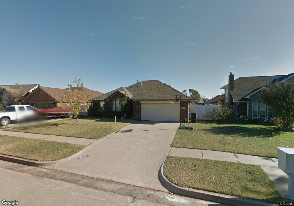 2616 Old Mill Rd, Moore, OK 73160 - photo 1