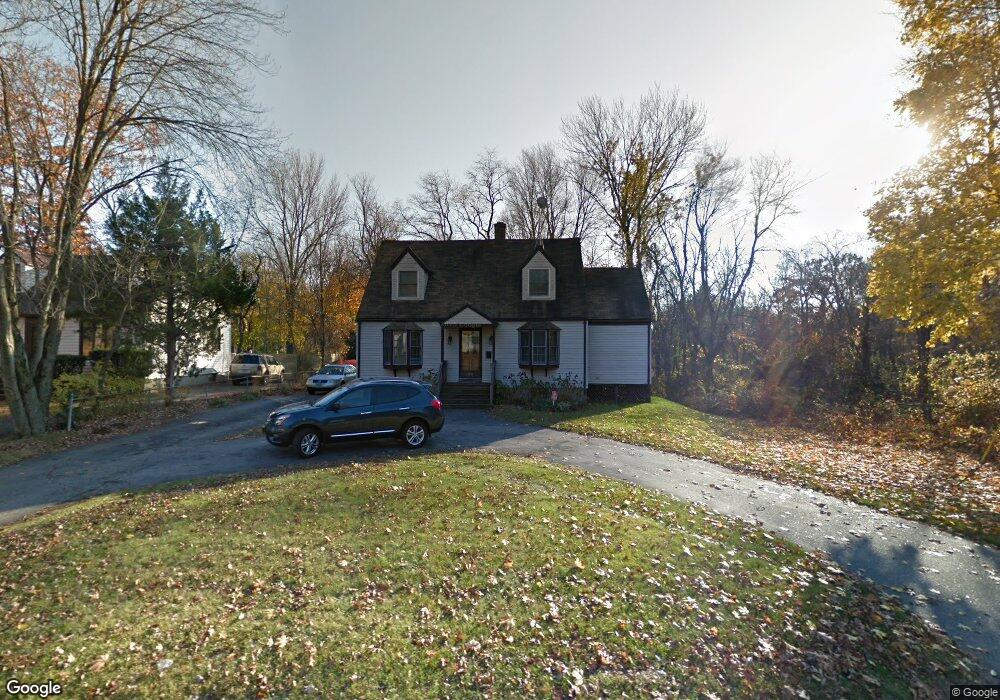 348 Broadbridge Rd, Bridgeport, CT 06610 - photo 1