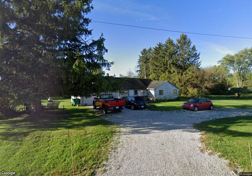 1054 N Washington St, Bluffton, IN 46714 - photo 1