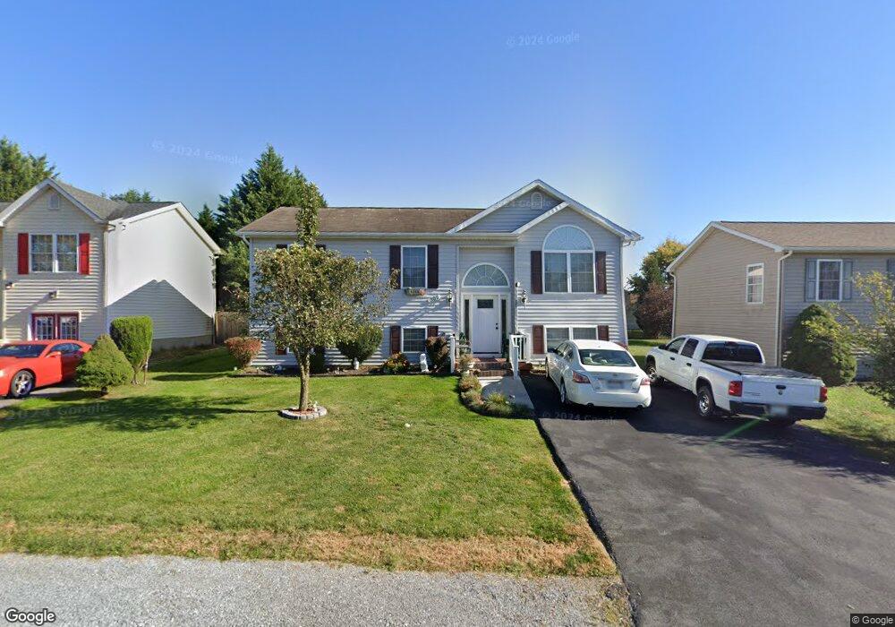 305 Universe Dr, Martinsburg, WV 25404 - photo 1