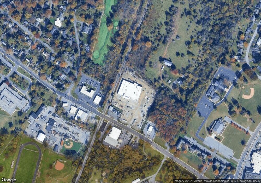 562 Northern Ave, Hagerstown, MD 21742 - photo 1