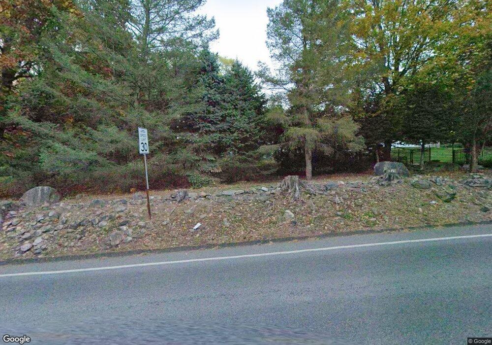 40 S Airmont Rd, Suffern, NY 10901 - photo 1