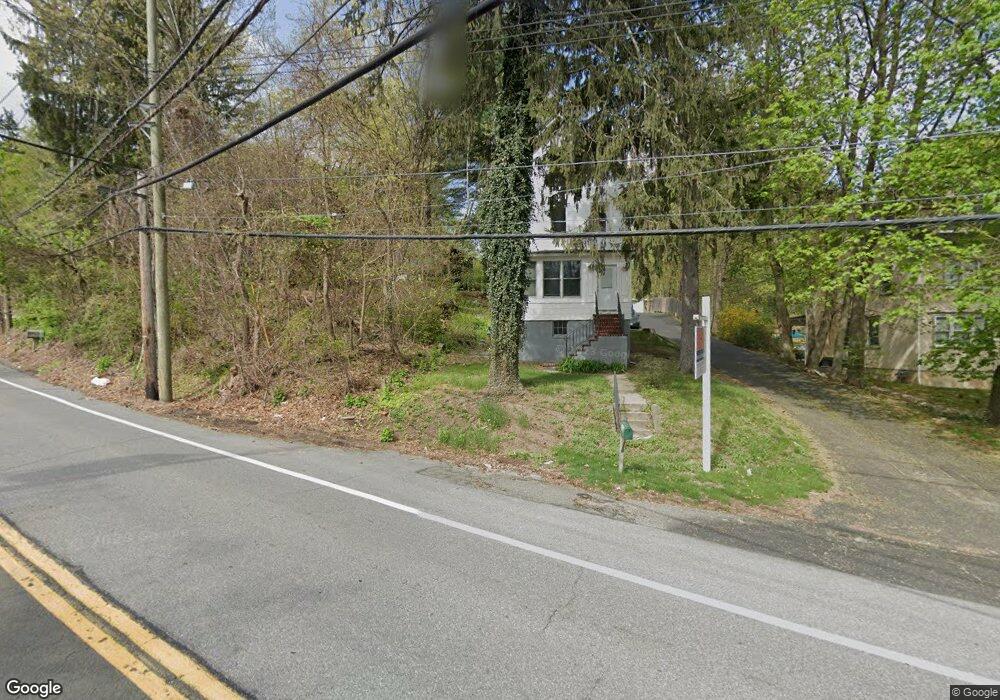 2006 Albany Post Rd unit 2, Croton On Hudson, NY 10520 - photo 1