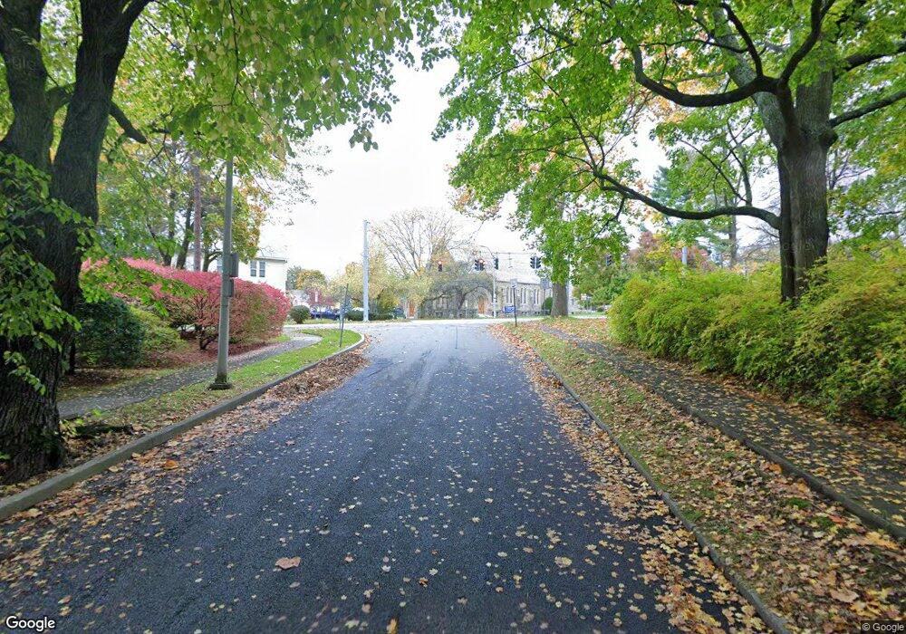 7 Crescent Rd unit MAC, Poughkeepsie, NY 12601 - photo 1