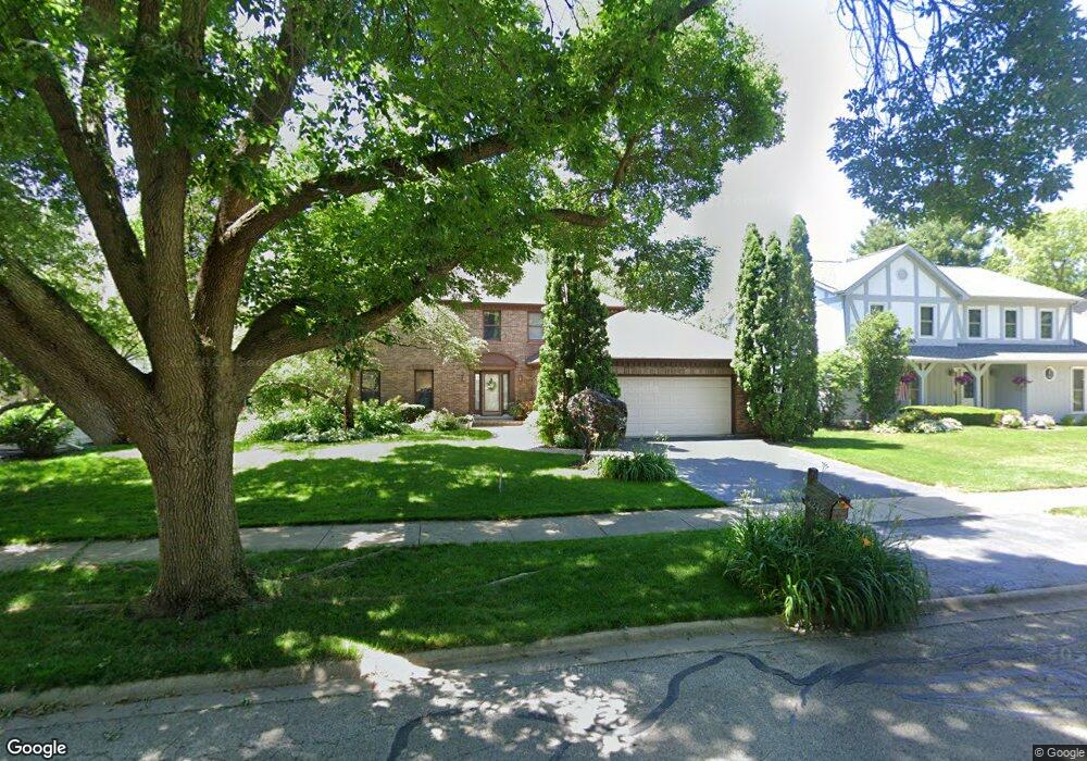 2246 University Dr unit 3B, Naperville, IL 60565 - photo 1