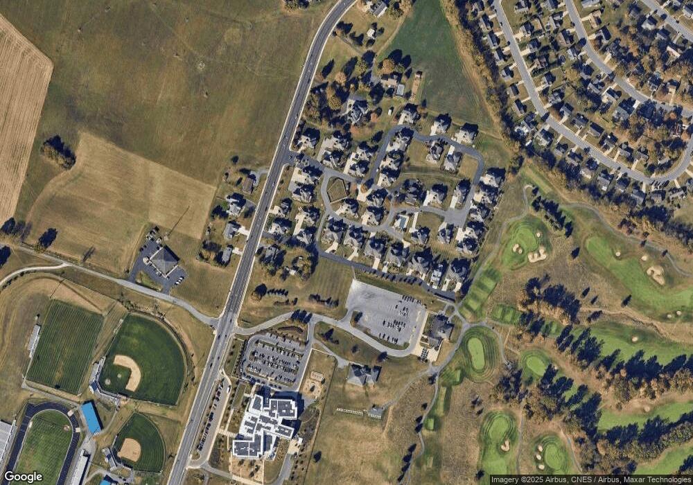 1732 Heritage Estates Cir, Harrisonburg, VA 22801 - photo 1