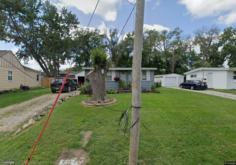 4042 55th St, Des Moines, IA 50310 - photo 1