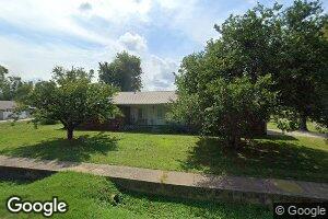 347 Locust St, Eldred, IL 62027
