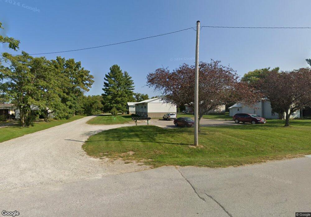 810 Springer Ave, Columbus Junction, IA 52738 - photo 1