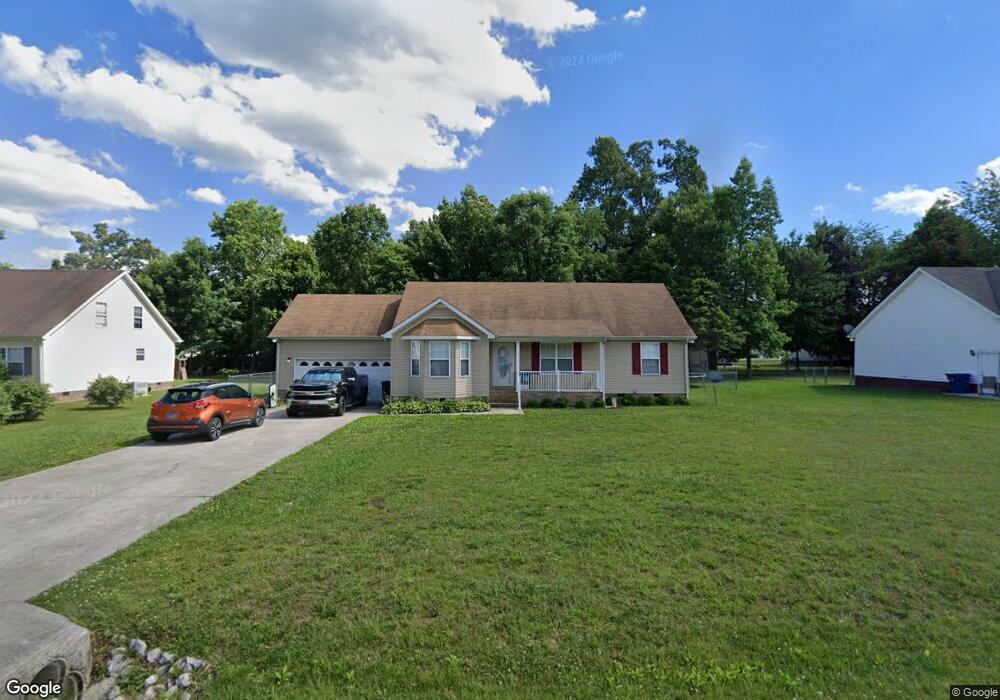 761 Indian Springs Cir, Manchester, TN 37355 - photo 1