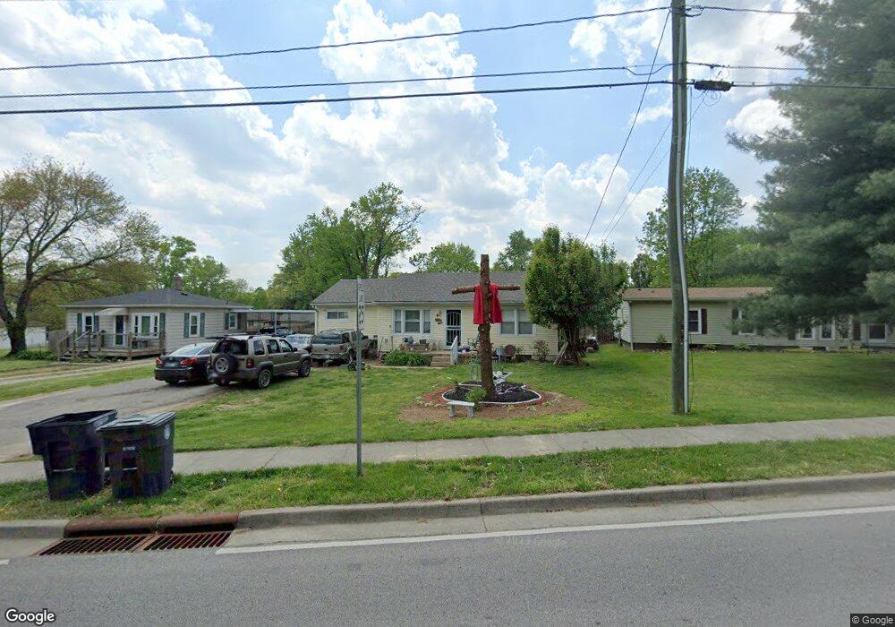 3904 Rainbow Dr, New Albany, IN 47150 - photo 1