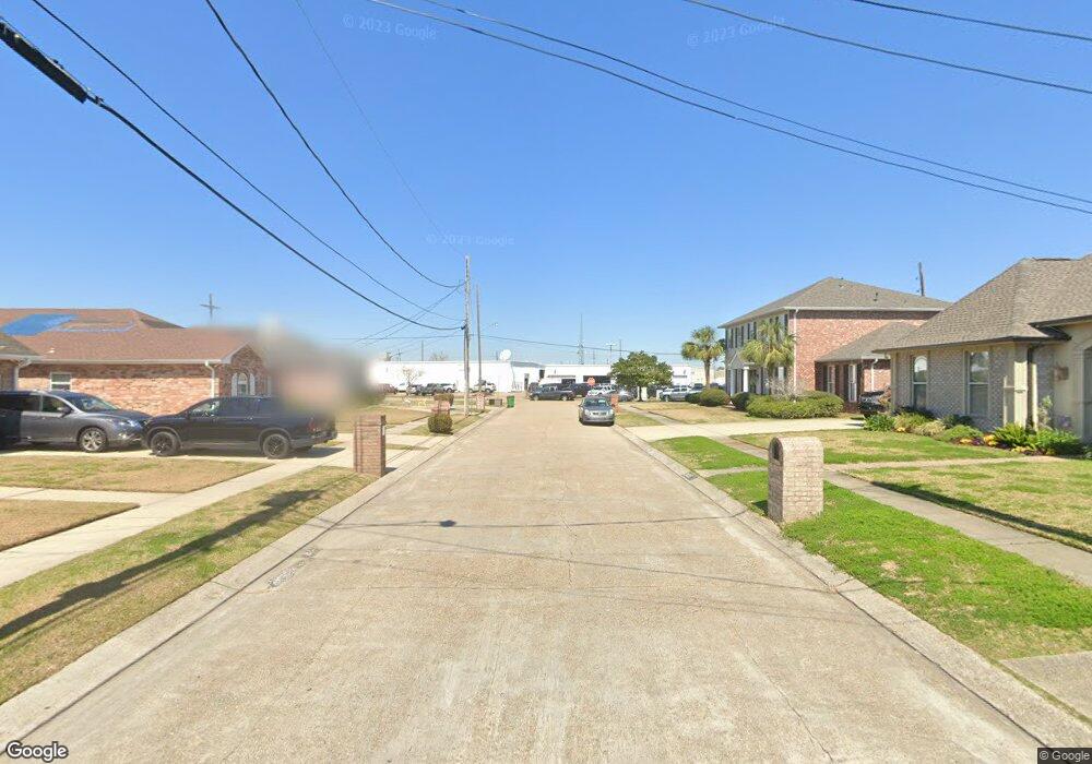 2001 Green St, Metairie, LA 70001 - photo 1