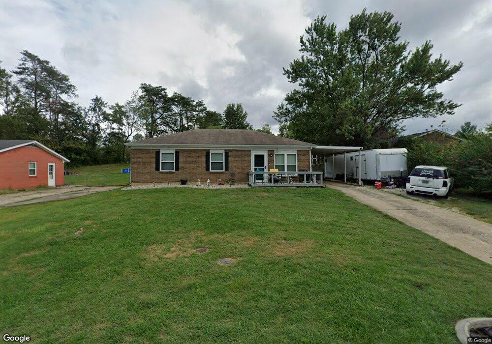 7707 Dominique Dr, Louisville, KY 40228 - photo 1