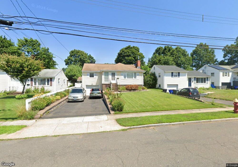 38 Crocker Ave, West Hartford, CT 06110 - photo 1