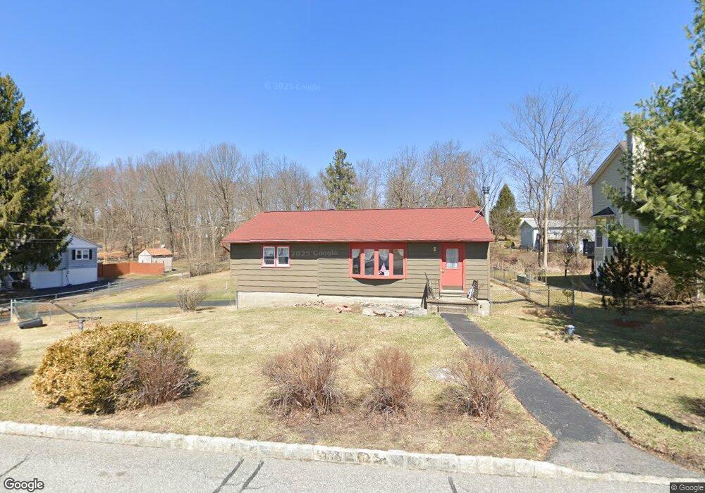 11 Bradley Ln, Walden, NY 12586 - photo 1