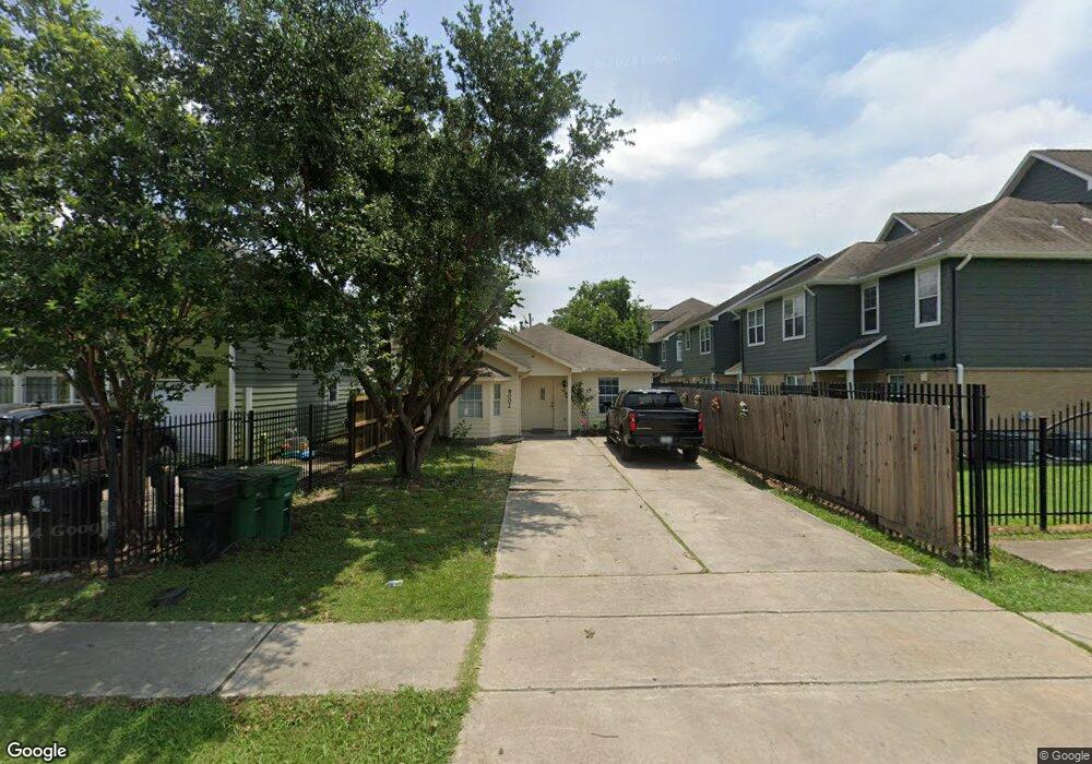 9002 Mcgallion Rd, Houston, TX 77022 - photo 1