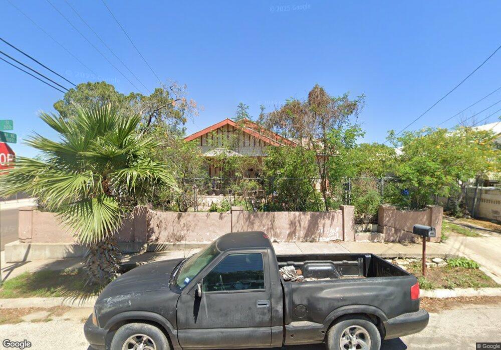 302 E Musser St, Laredo, TX 78040 - photo 1