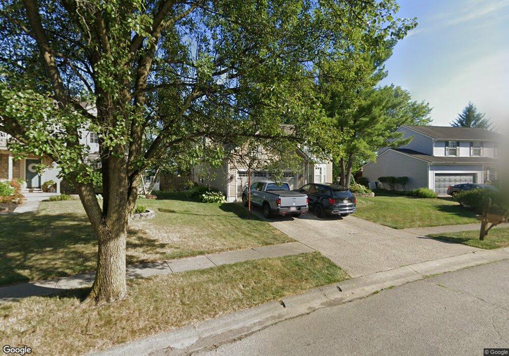 451 Woodside Lake Dr, Columbus, OH 43230 - photo 1