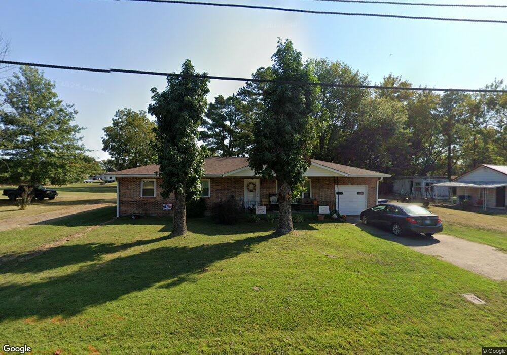 205 N Main St, Muldrow, OK 74948 - photo 1