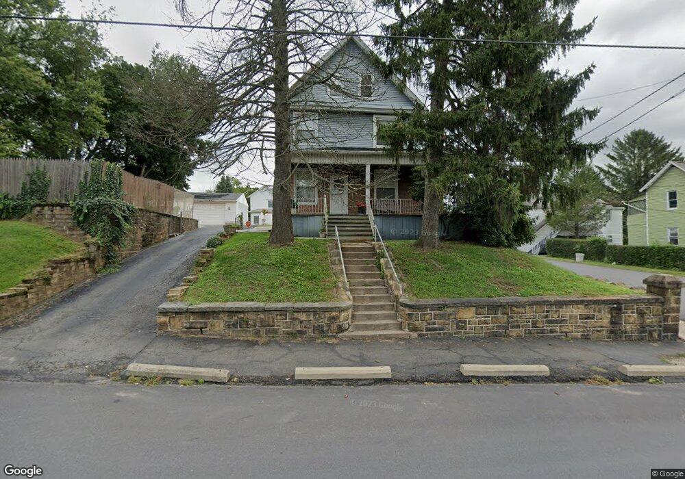 1902 Washburn St, Scranton, PA 18504 - photo 1