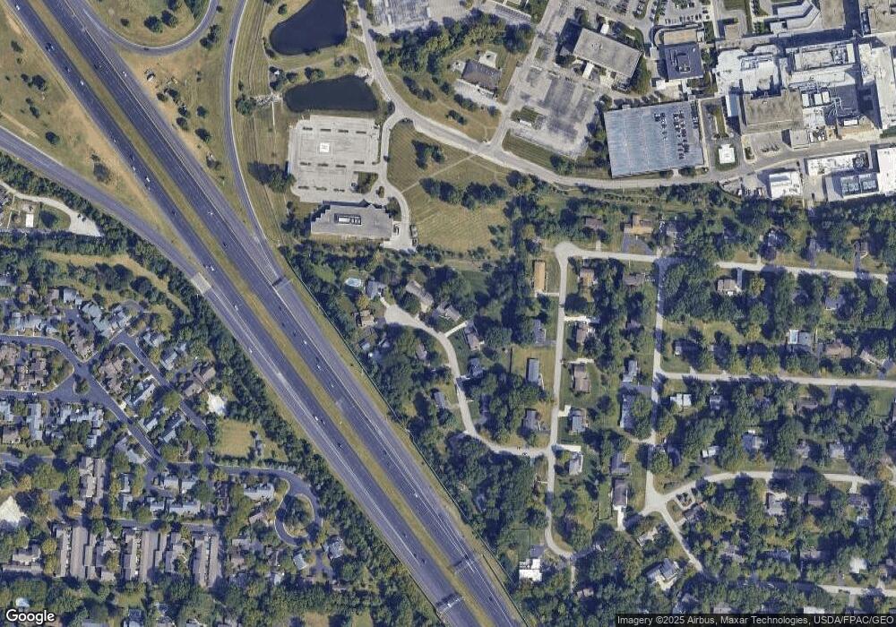 5758 Old Trail Ct, Columbus, OH 43213 - photo 1