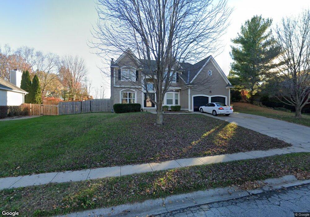 205 Canyon View Dr, Lansing, KS 66043 - photo 1