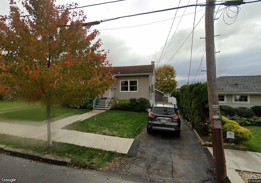 709 Miles Ave, Olyphant, PA 18447 - photo 1