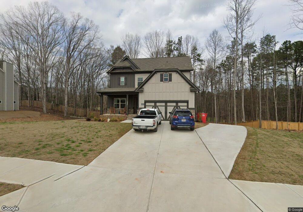 802 Laurel Cove Dr, Hoschton, GA 30548 - photo 1