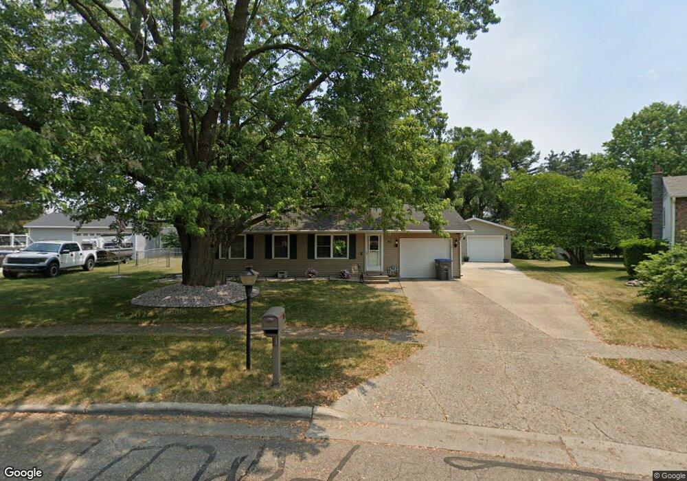 506 E Ohio Ct, Sturgis, MI 49091 - photo 1