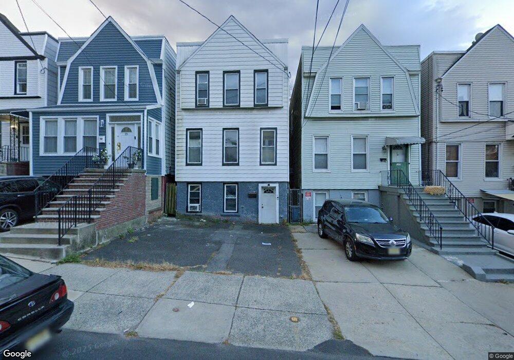 175 Fairview Ave, Jersey City, NJ 07304 - photo 1