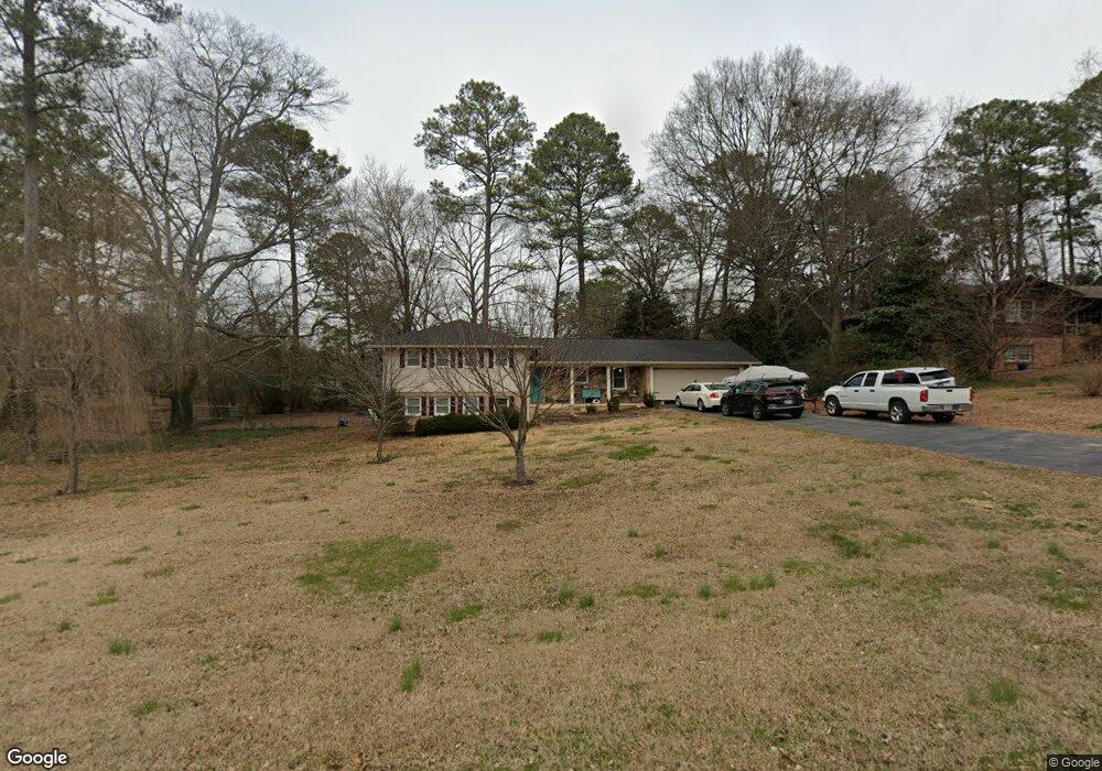 205 Crestmont Dr, Calhoun, GA 30701 - photo 1