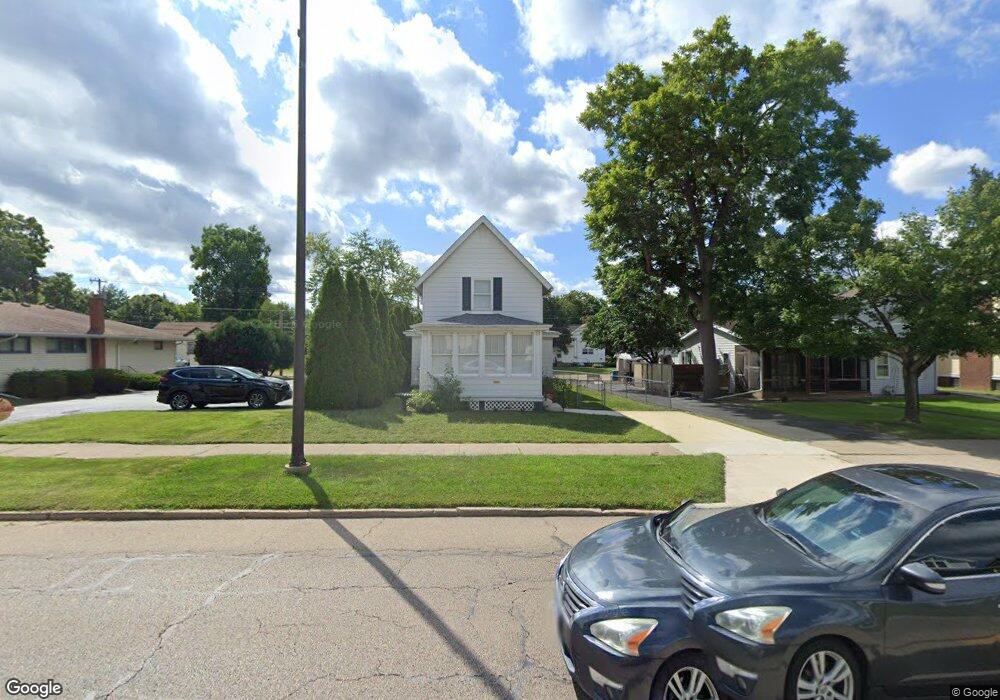 230 N Main St, Princeton, IL 61356 - photo 1