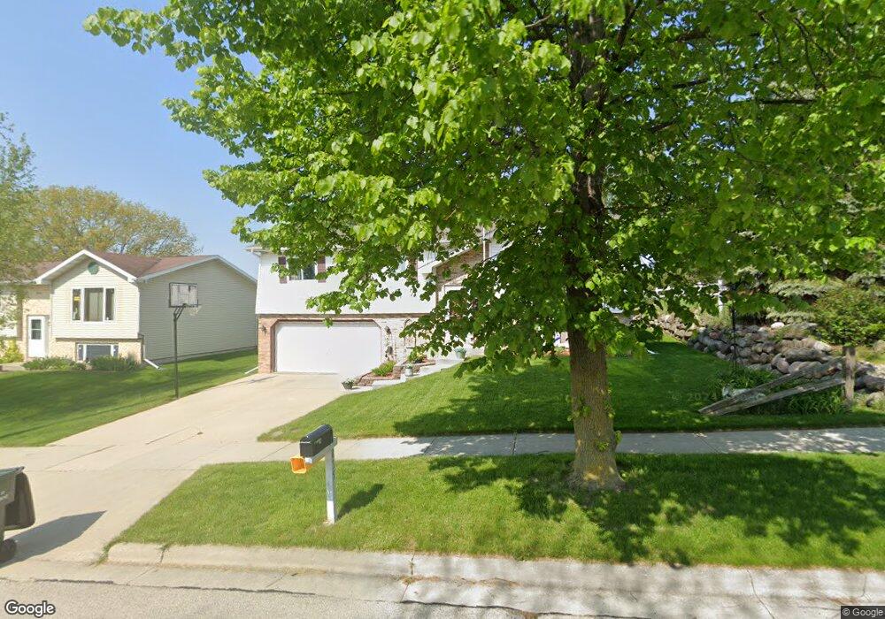 830 Shepherds Dr, West Bend, WI 53090 - photo 1