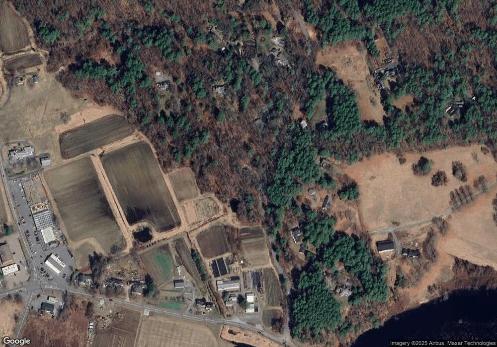 460 Garfield Rd, Concord, MA 01742 - photo 1