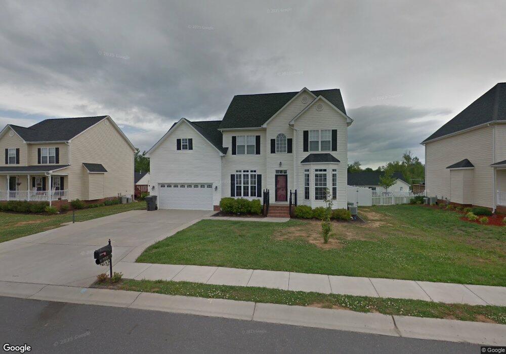 1013 Ayrshire Ln, Dallas, NC 28034 - photo 1