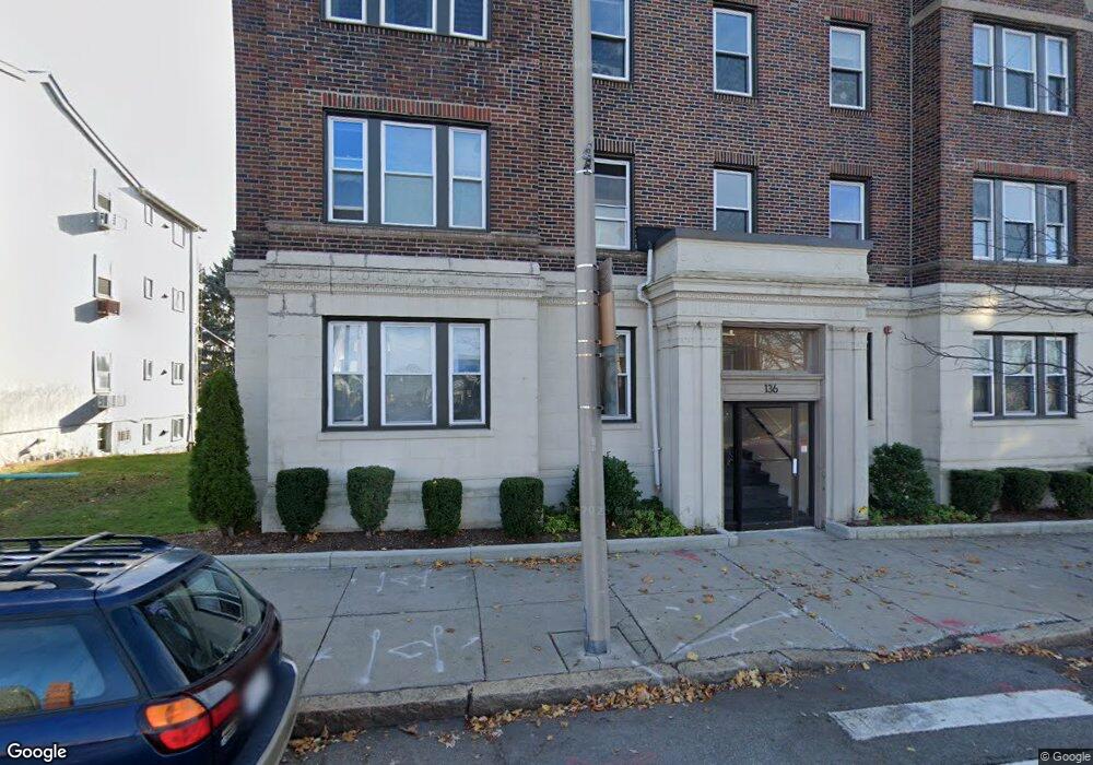 136 Highland Ave unit 7, Somerville, MA 02143 - photo 1