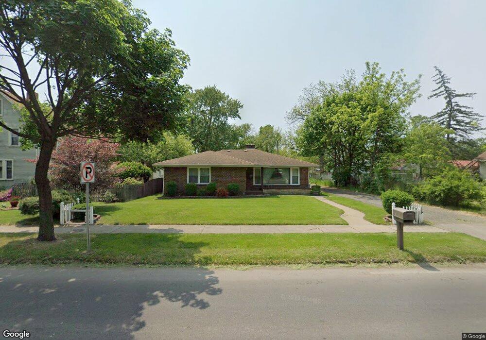 815 E Lusher Ave, Elkhart, IN 46517 - photo 1