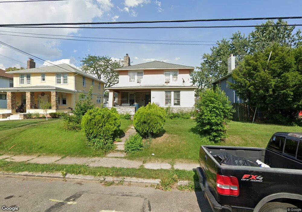 293 N Maple Ave, Lansdowne, PA 19050 - photo 1