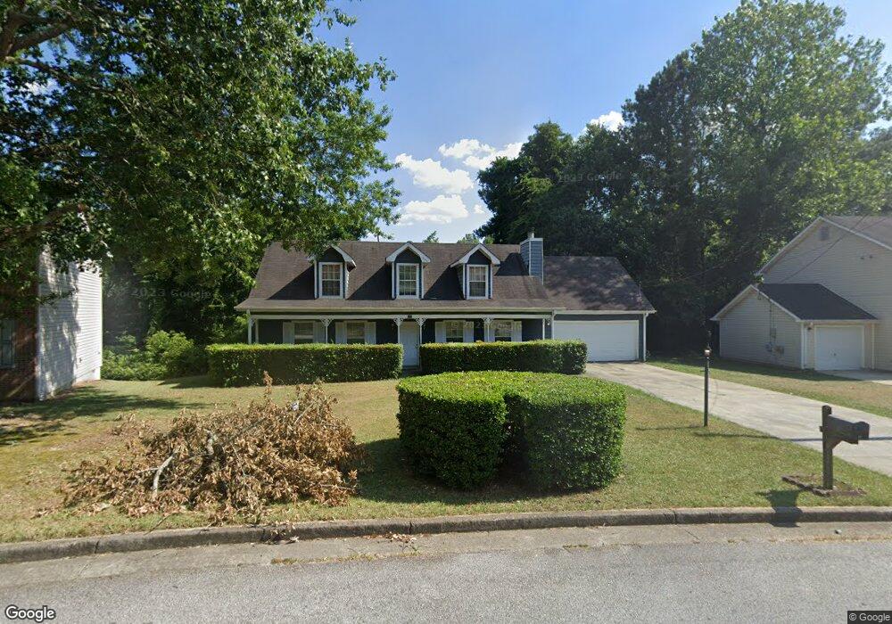 825 Stonebridge Park Cir, Lithonia, GA 30058 - photo 1