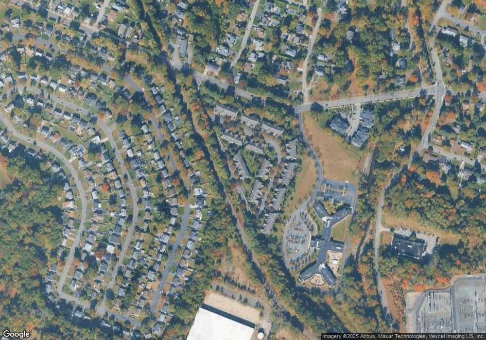 7 Magnolia Ln, Cedar Grove, NJ 07009 - photo 1