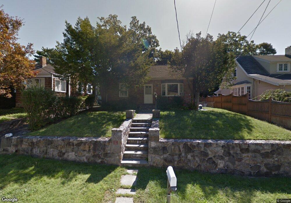 37 Rockmere Ave, Old Greenwich, CT 06870 - photo 1